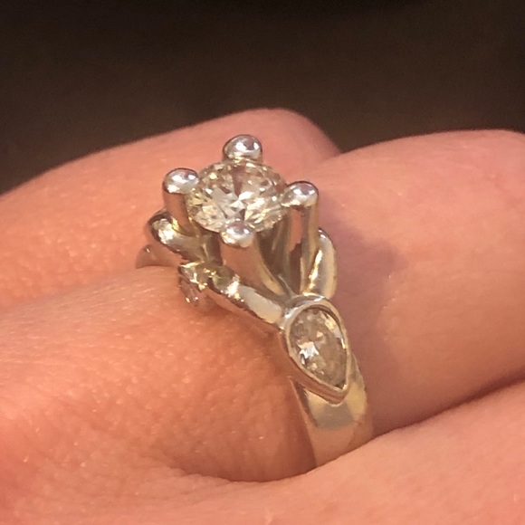 Verragio Platinum EGL cert Diamond Engagement Ring - Picture 11 of 16